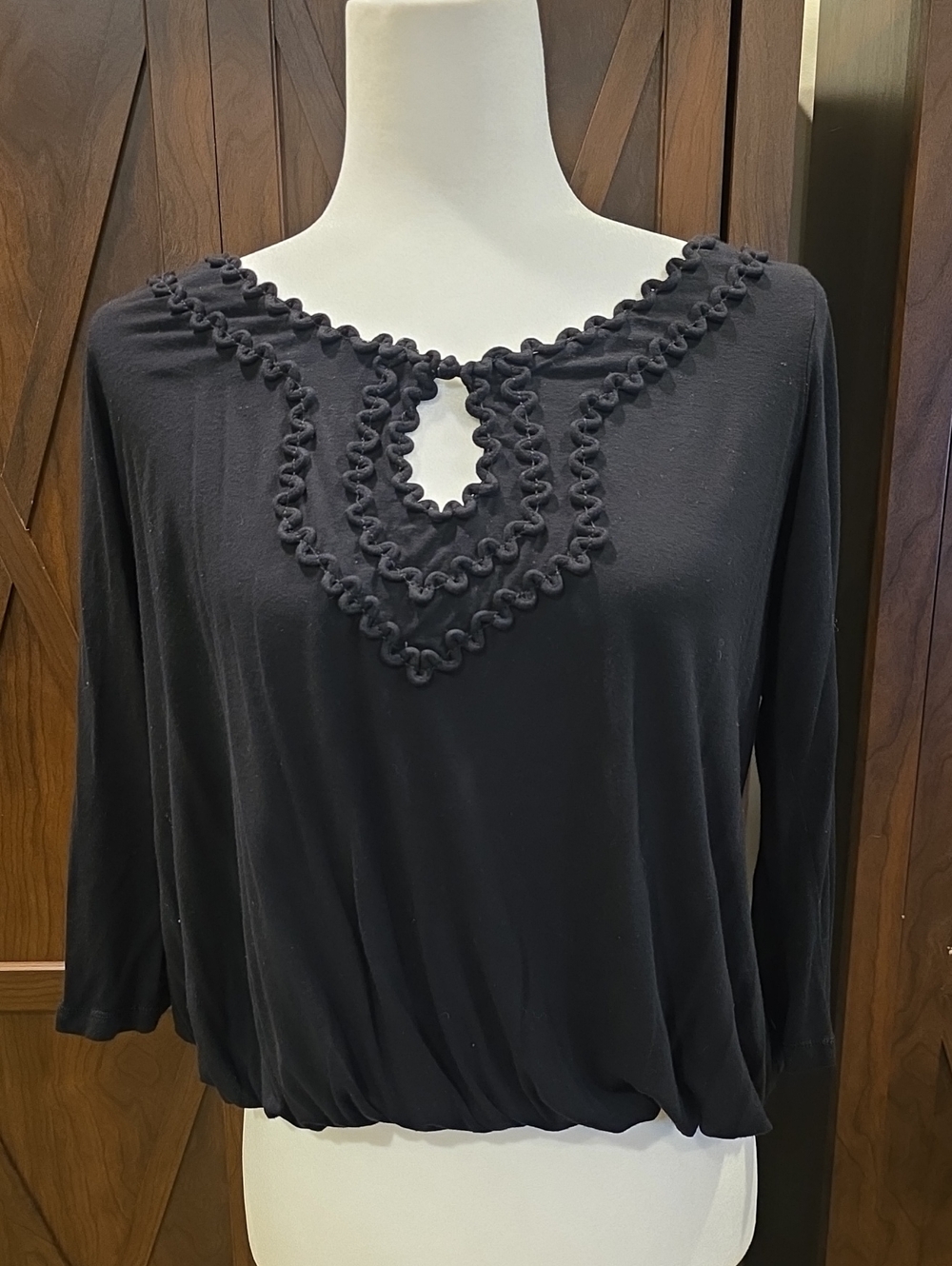 Max Studio Black Women's Ruffled Keyhole Blouse